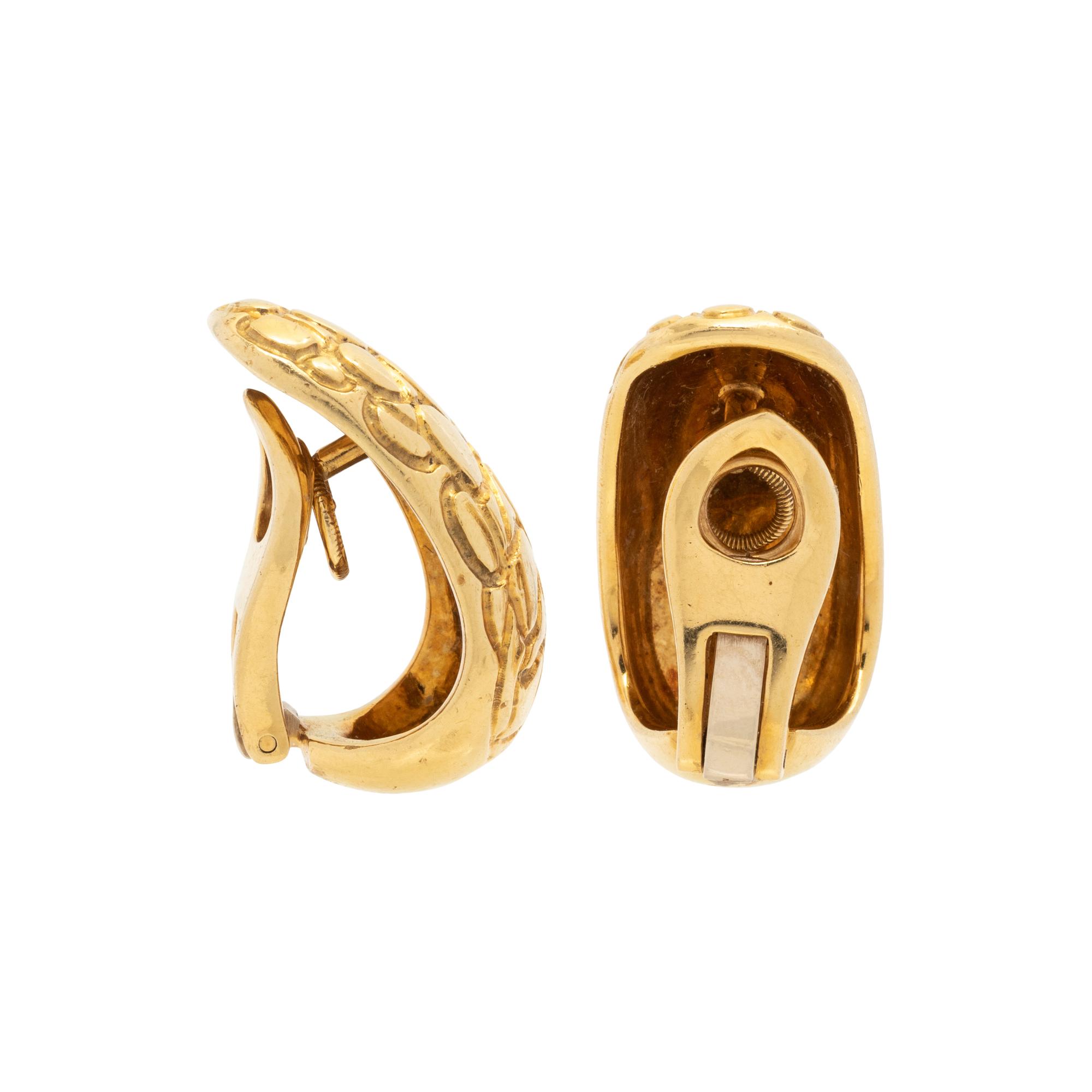 GUCCI, YELLOW GOLD EARCLIPS