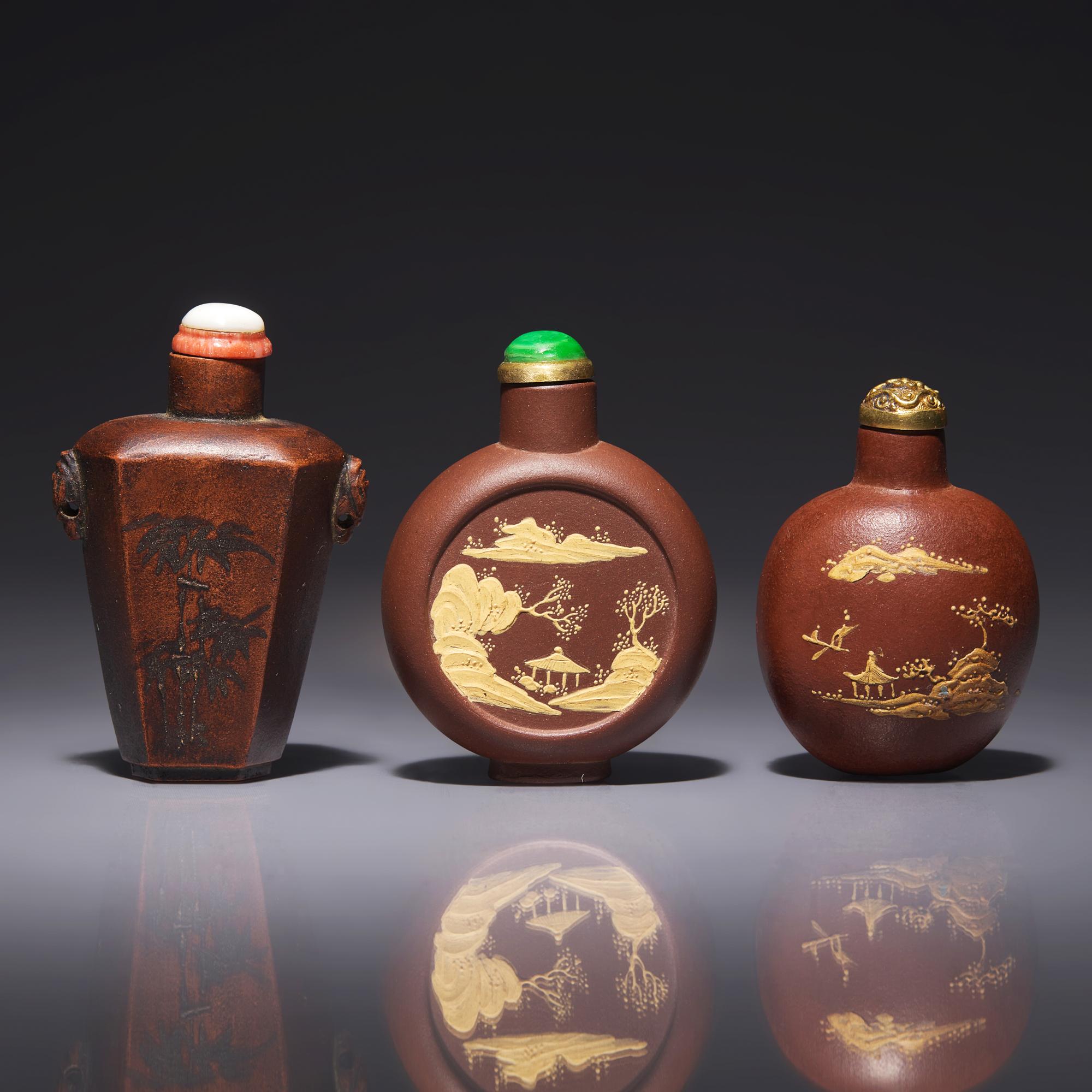 Three Chinese Yixing Stoneware Snuff Bottles 紫砂鼻烟壺三支