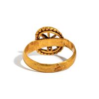 A Byzantine Gold Finger Ring with Chi-Rho