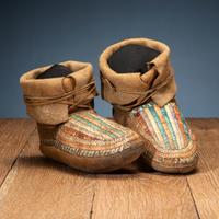Antique Northern Plains Quilled Moccasins - Antique, greater then 100 years old.