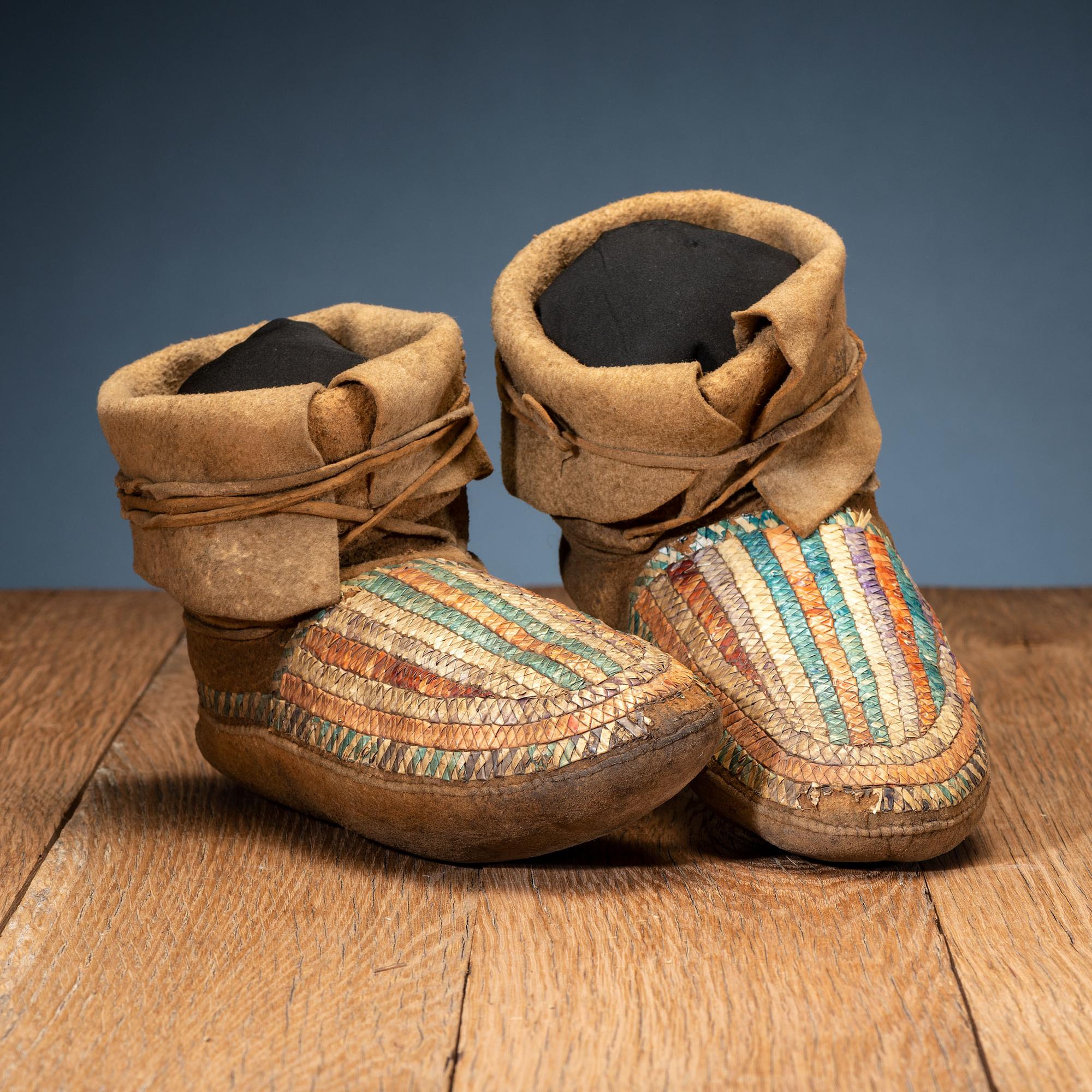 Antique Northern Plains Quilled Moccasins - Antique, greater then 100 years old.
