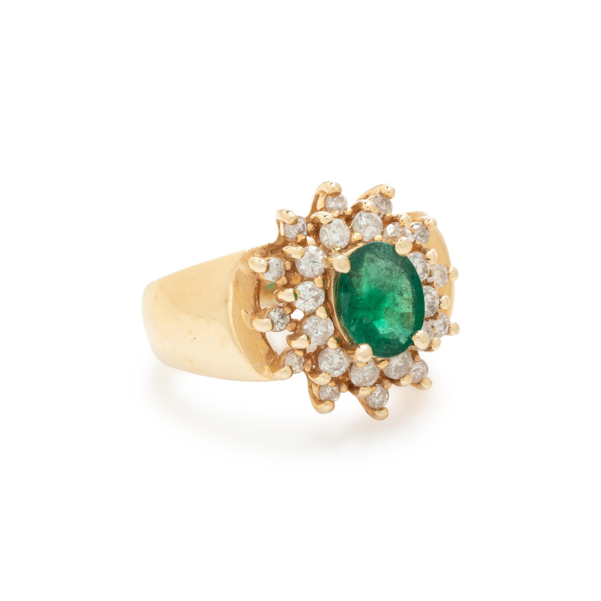 EMERALD AND DIAMOND RING