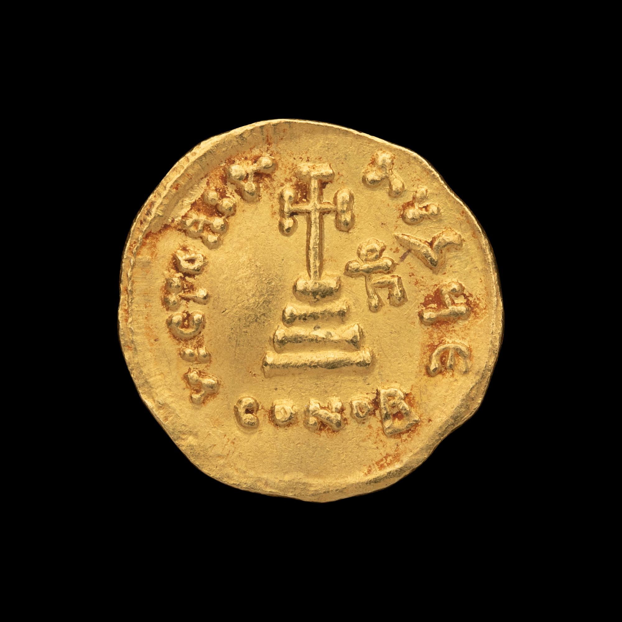 [ANCIENTS] BYZANTINE EMPIRE. Heraclius (638-641 AD). Av Solidus (4.4g, 23mm); the obverse showing Heraclius standing with his two sons Heraclius Constantine and Heraclonas