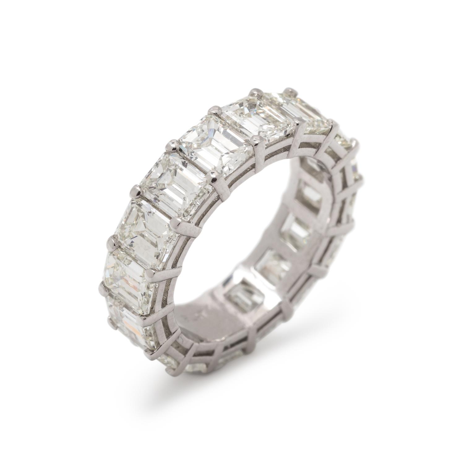 DIAMOND ETERNITY BAND