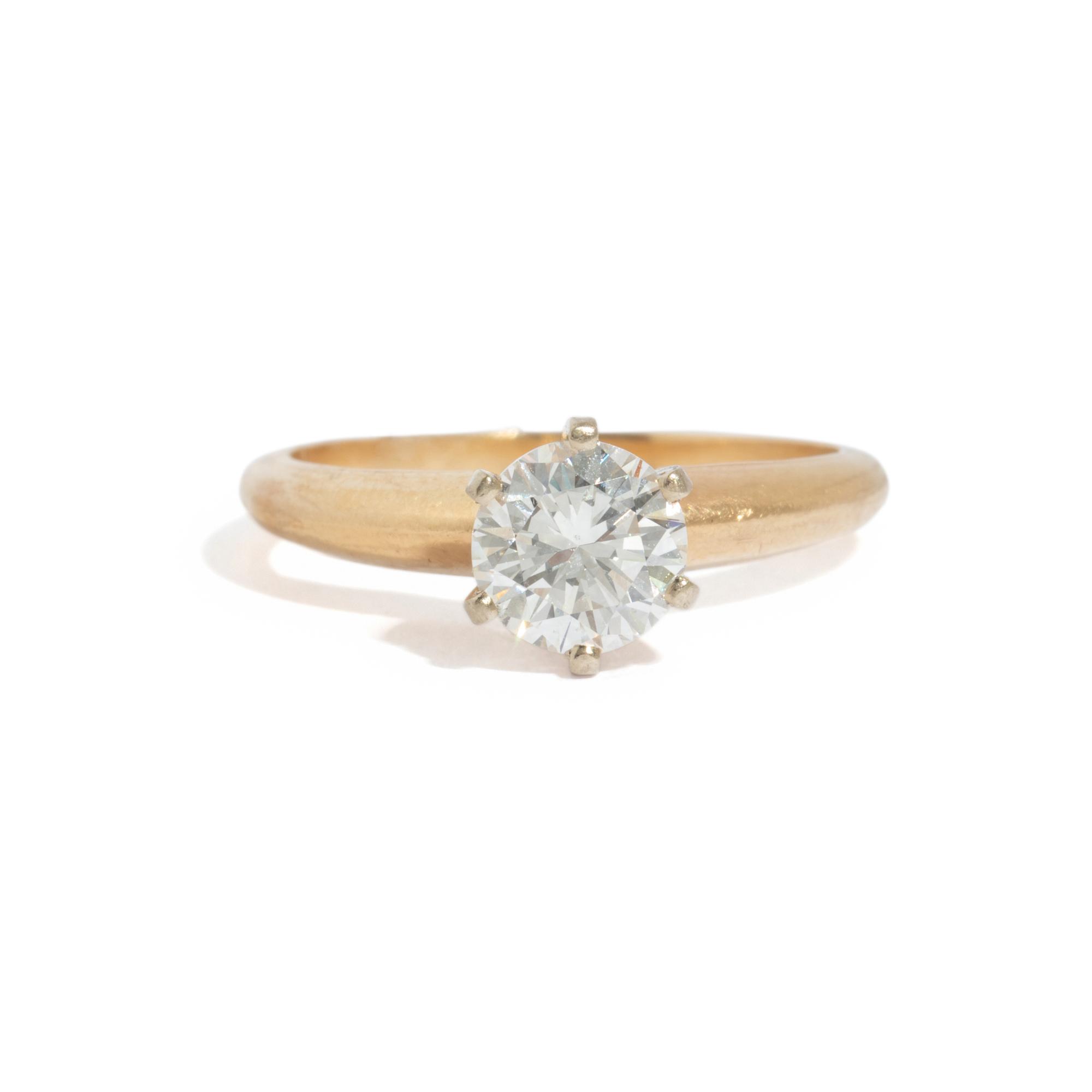 DIAMOND RING