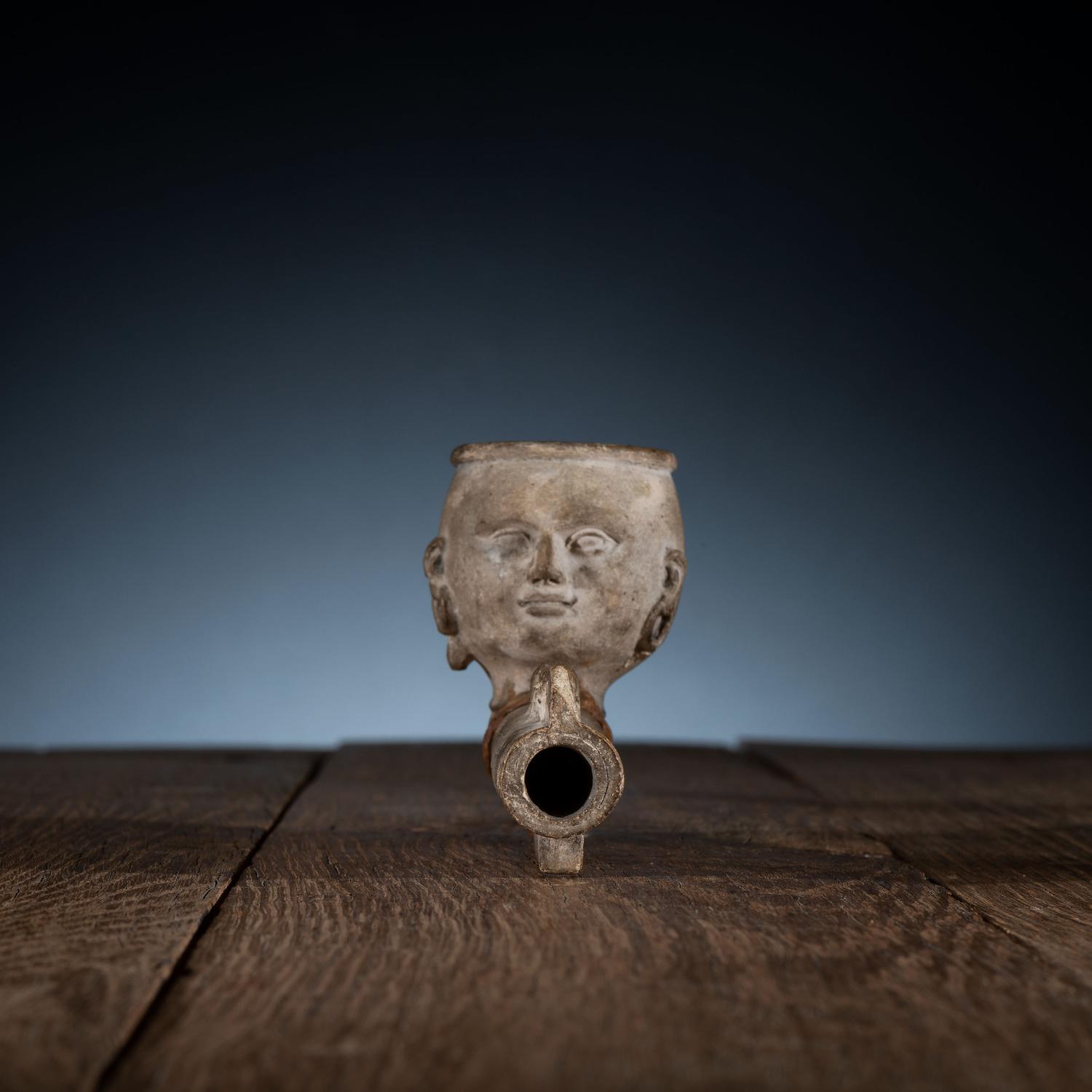 Early Algonquin Effigy Pipe