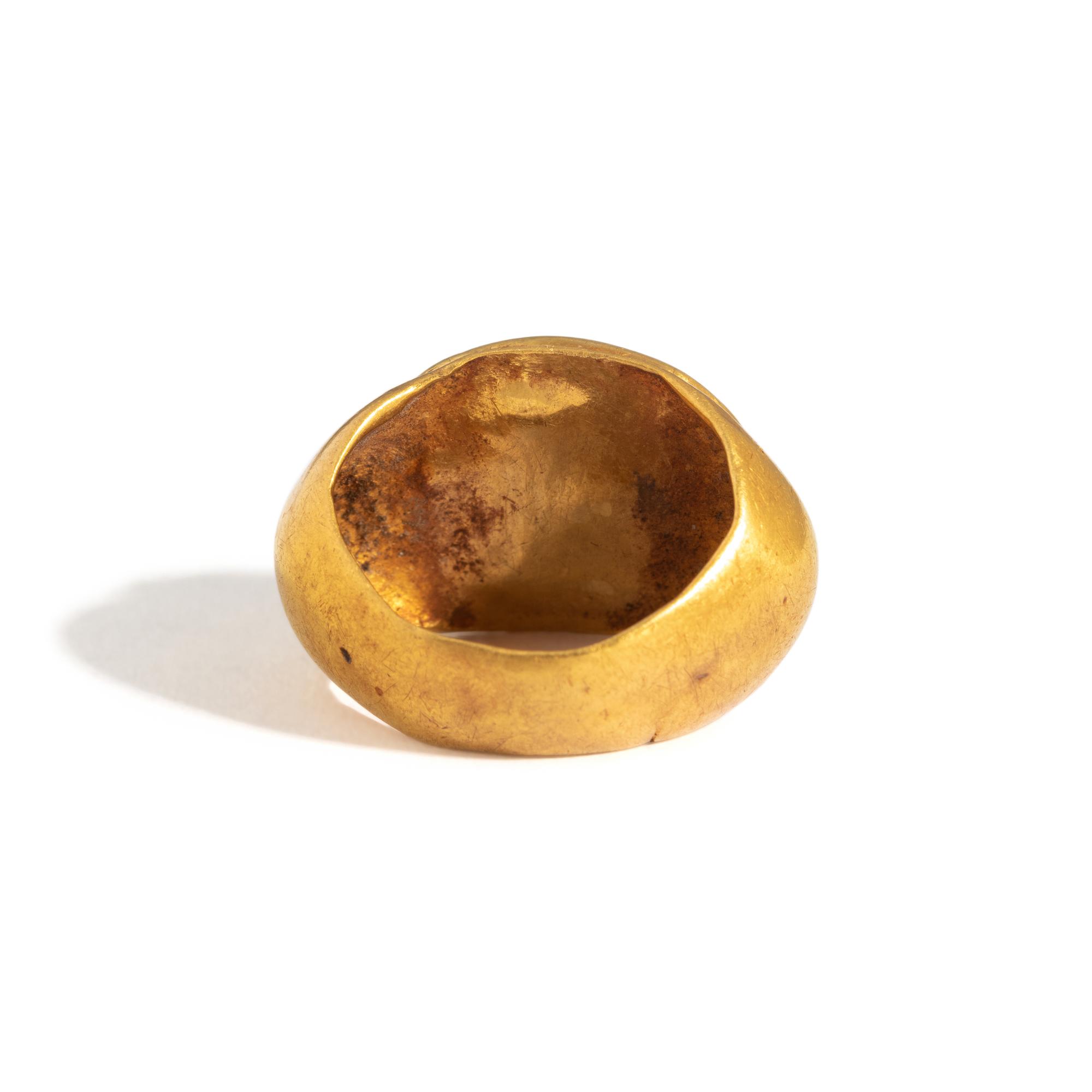 A Roman Gold and Nicolo Finger Ring