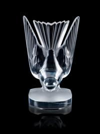 A Lalique Molded and Frosted Glass Bird