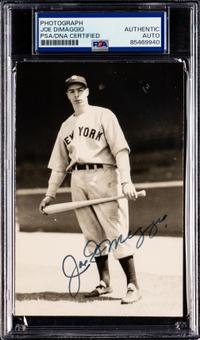 A Joe DiMaggio Signed Autograph Vintage Photograph (PSA ENCAPSULATED)