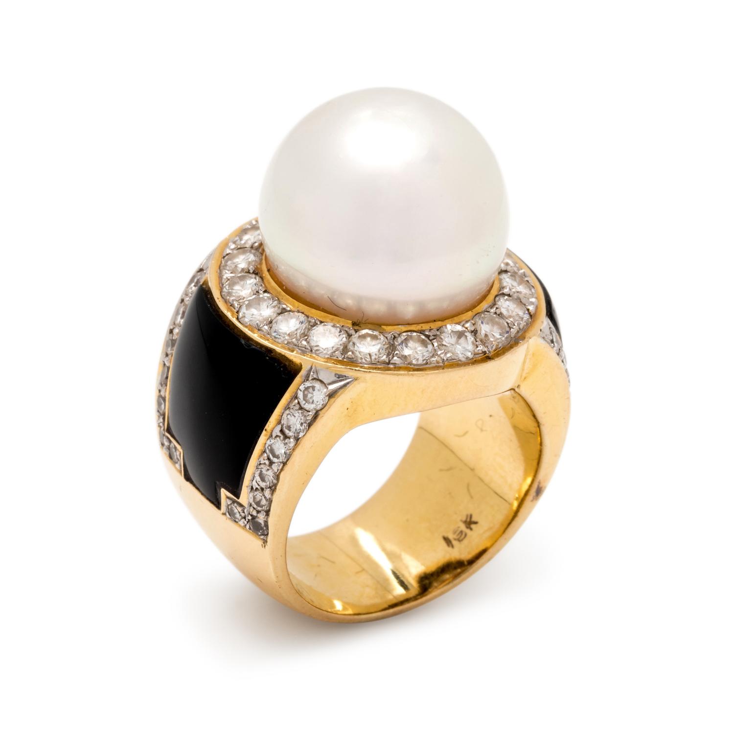 CULTURED SOUTH SEA PEARL, DIAMOND AND ONYX RING