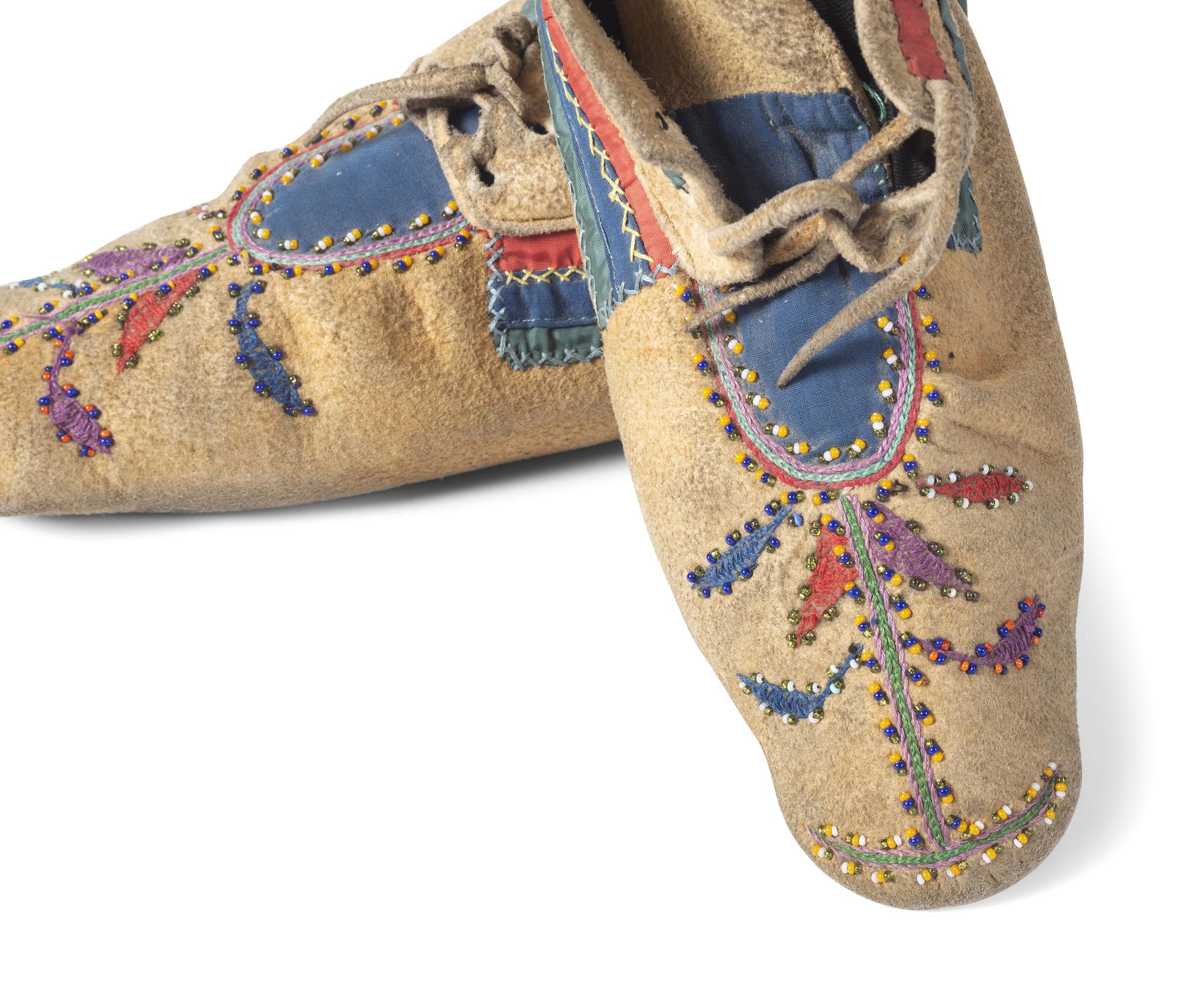 Anishinaabe Beaded Hide Moccasins