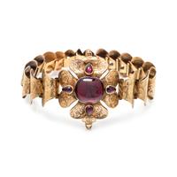 ANTIQUE, YELLOW GOLD AND GARNET BRACELET