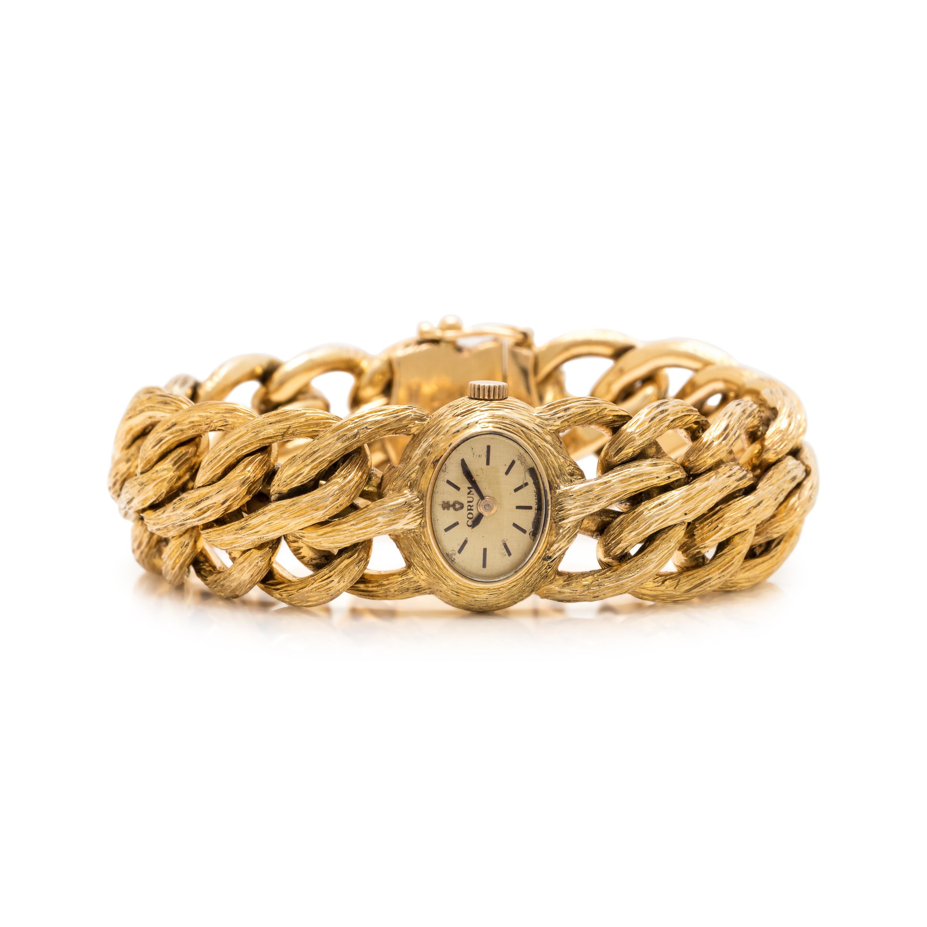 CORUM, 18K YELLOW GOLD WRISTWATCH