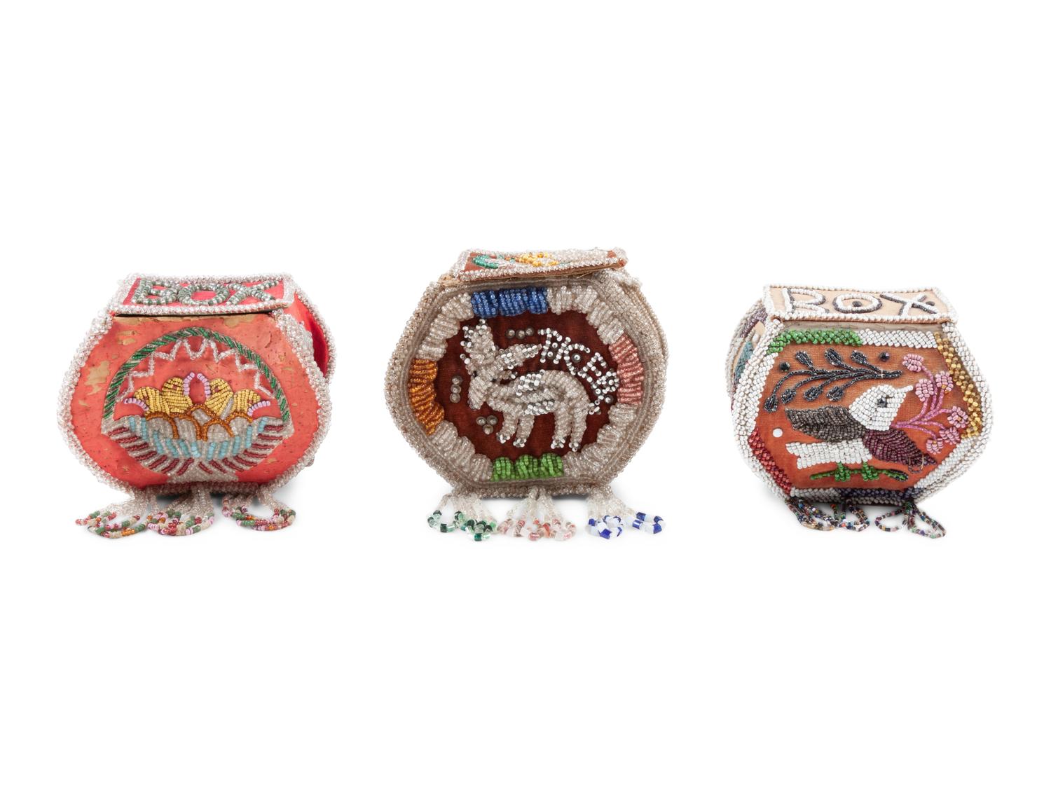 Haudenosaunee Beaded Whimseys, Boxes and Purses
