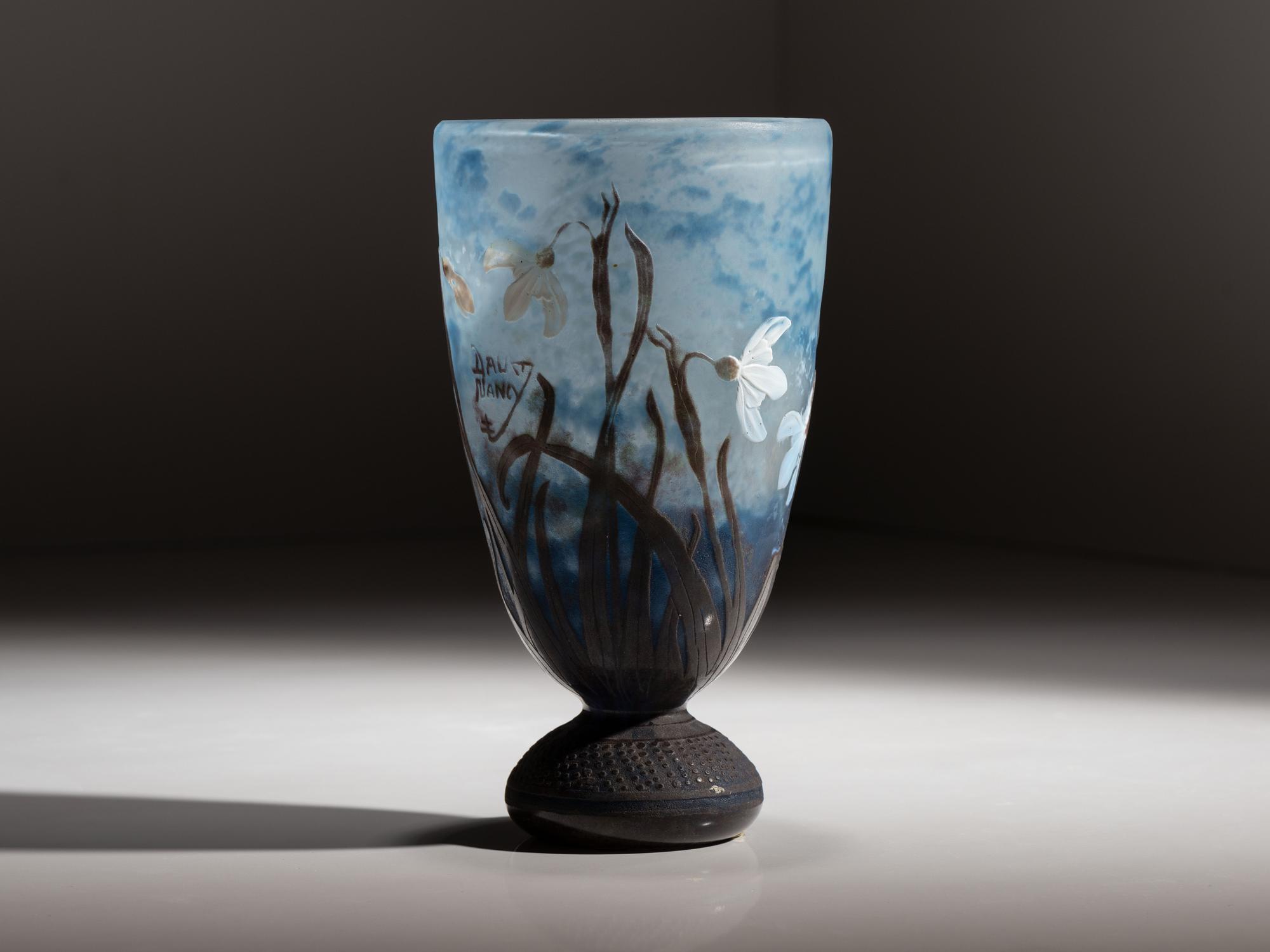 Snowdrop Vase