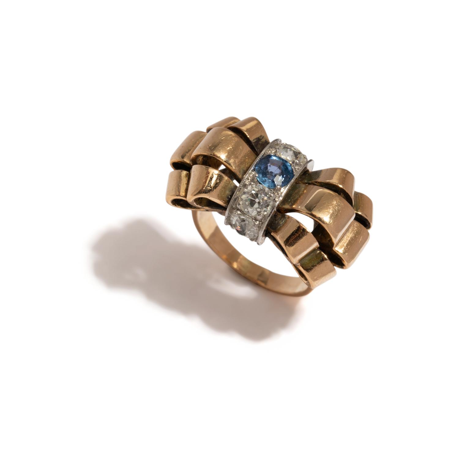 RETRO, SAPPHIRE AND DIAMOND RING