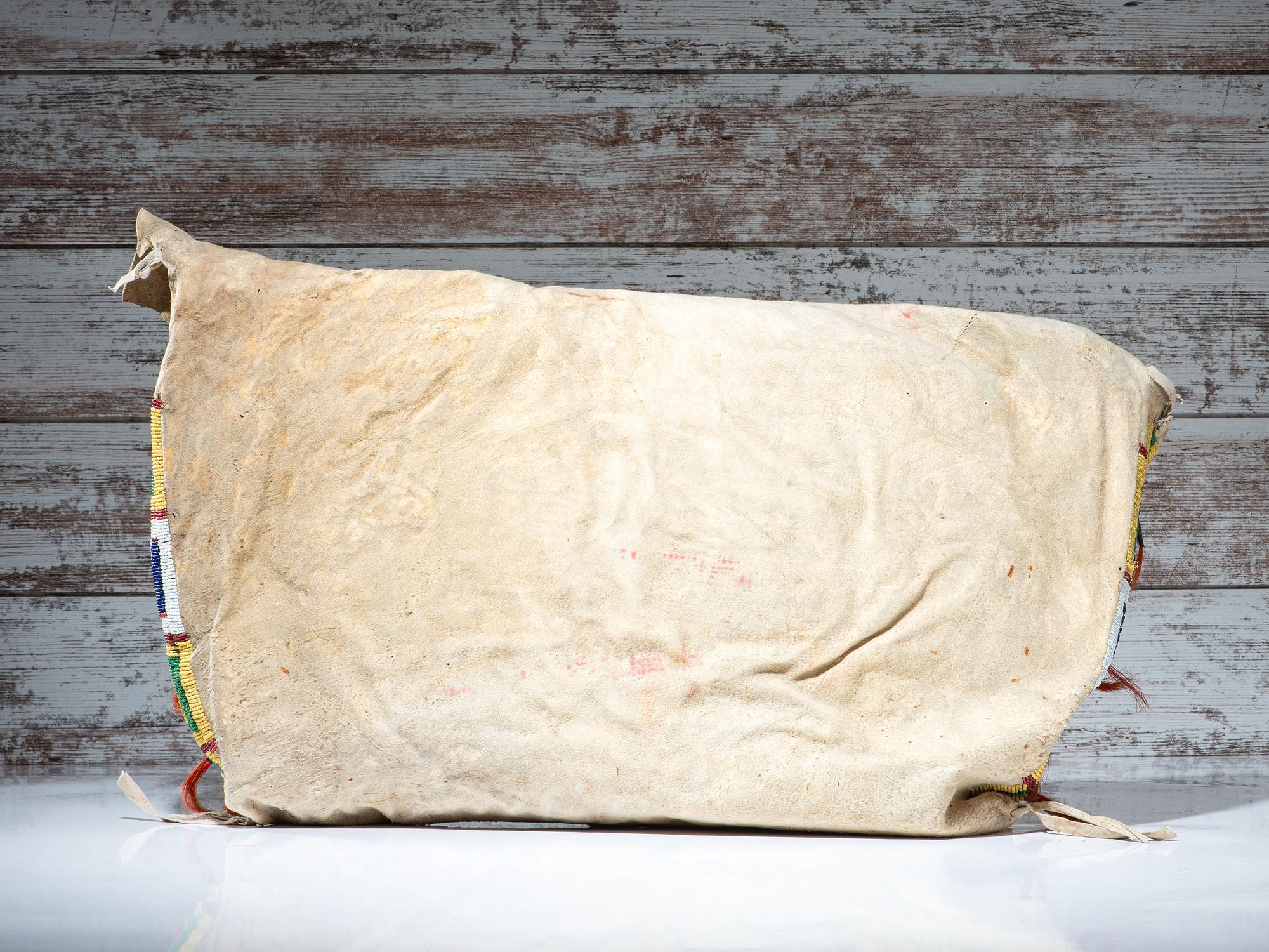 Sioux Beaded Hide Possible Bag