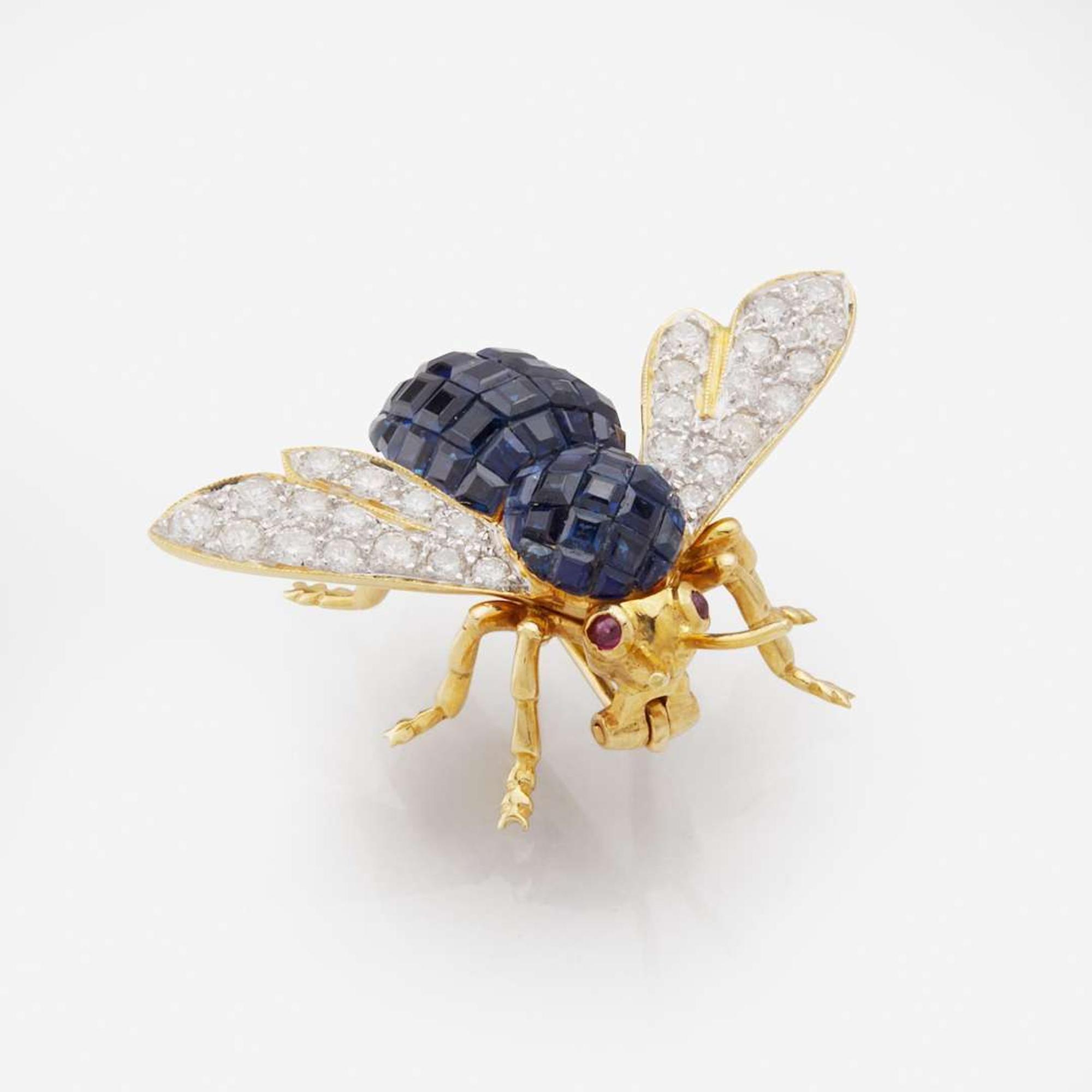 An 18K Yellow Gold and Gemstone Pin