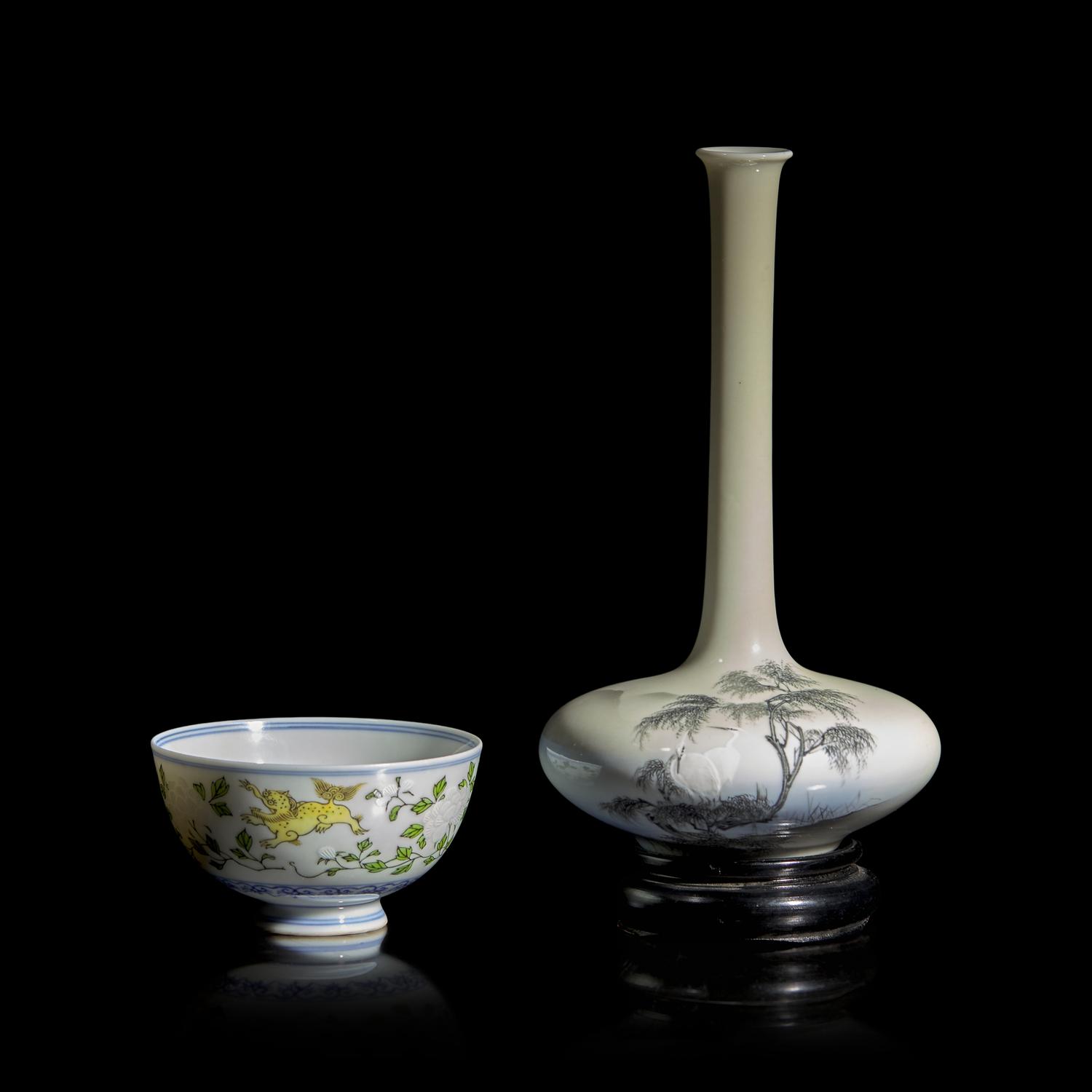 A Japanese Enameled Porcelain Cabinet Vase, Kato Tomotaro and a Small Bowl, Seifu Yohei