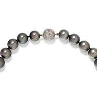 CULTURED TAHITIAN PEARL NECKLACE