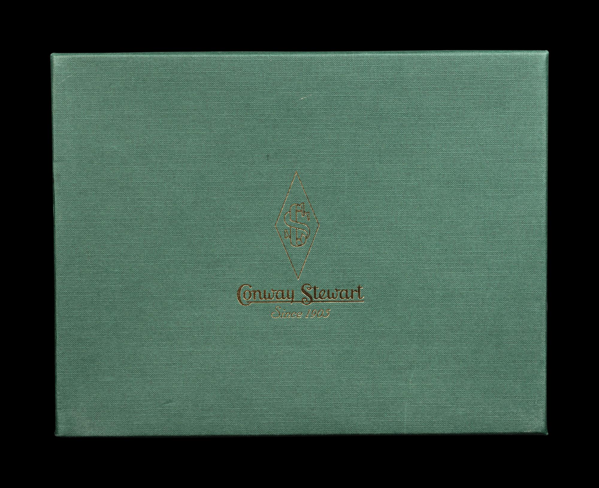 Conway Stewart: Churchill-White Tiger Limited Edition Fountain Pen and Ink Set