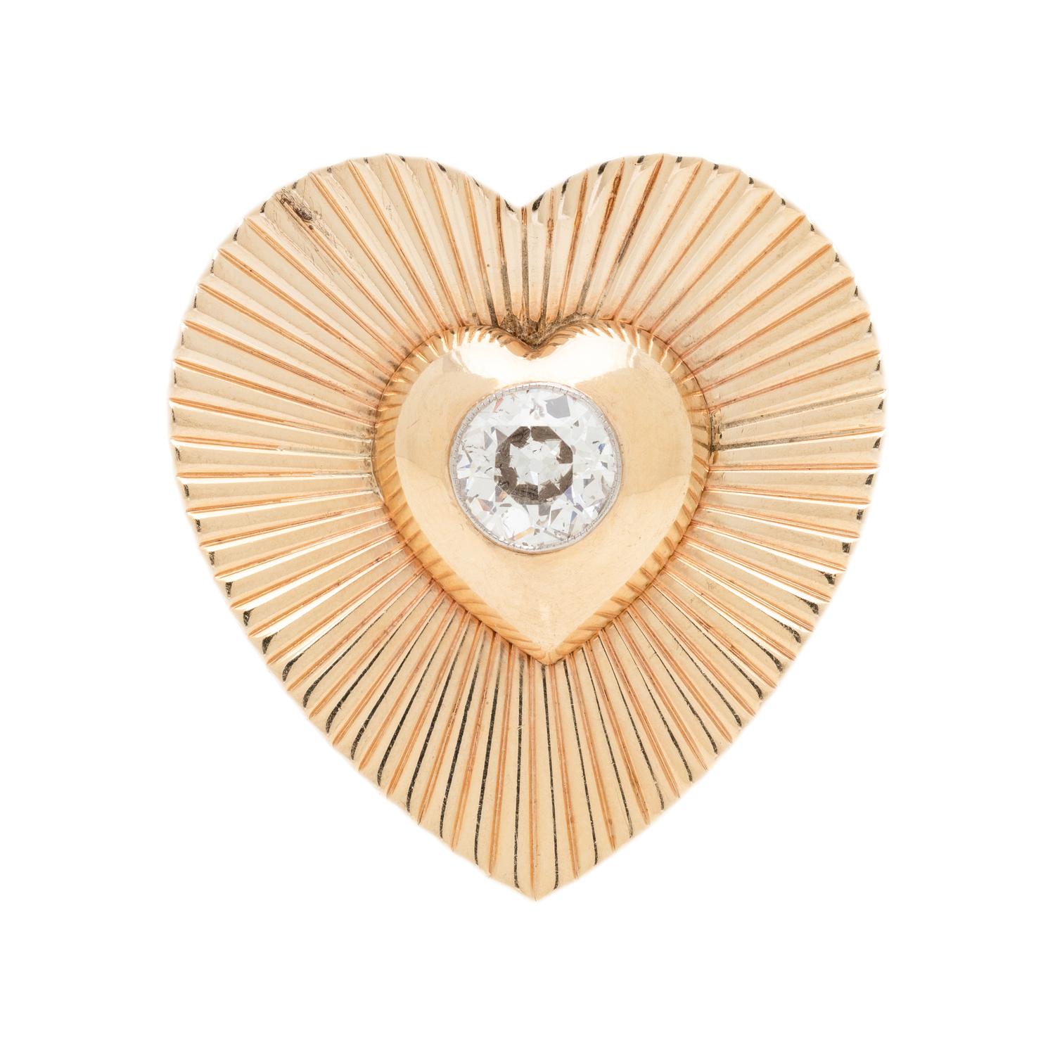 YELLOW GOLD AND DIAMOND HEART BROOCH