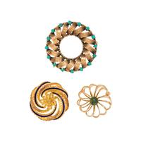 COLLECTION OF YELLOW GOLD BROOCHES
