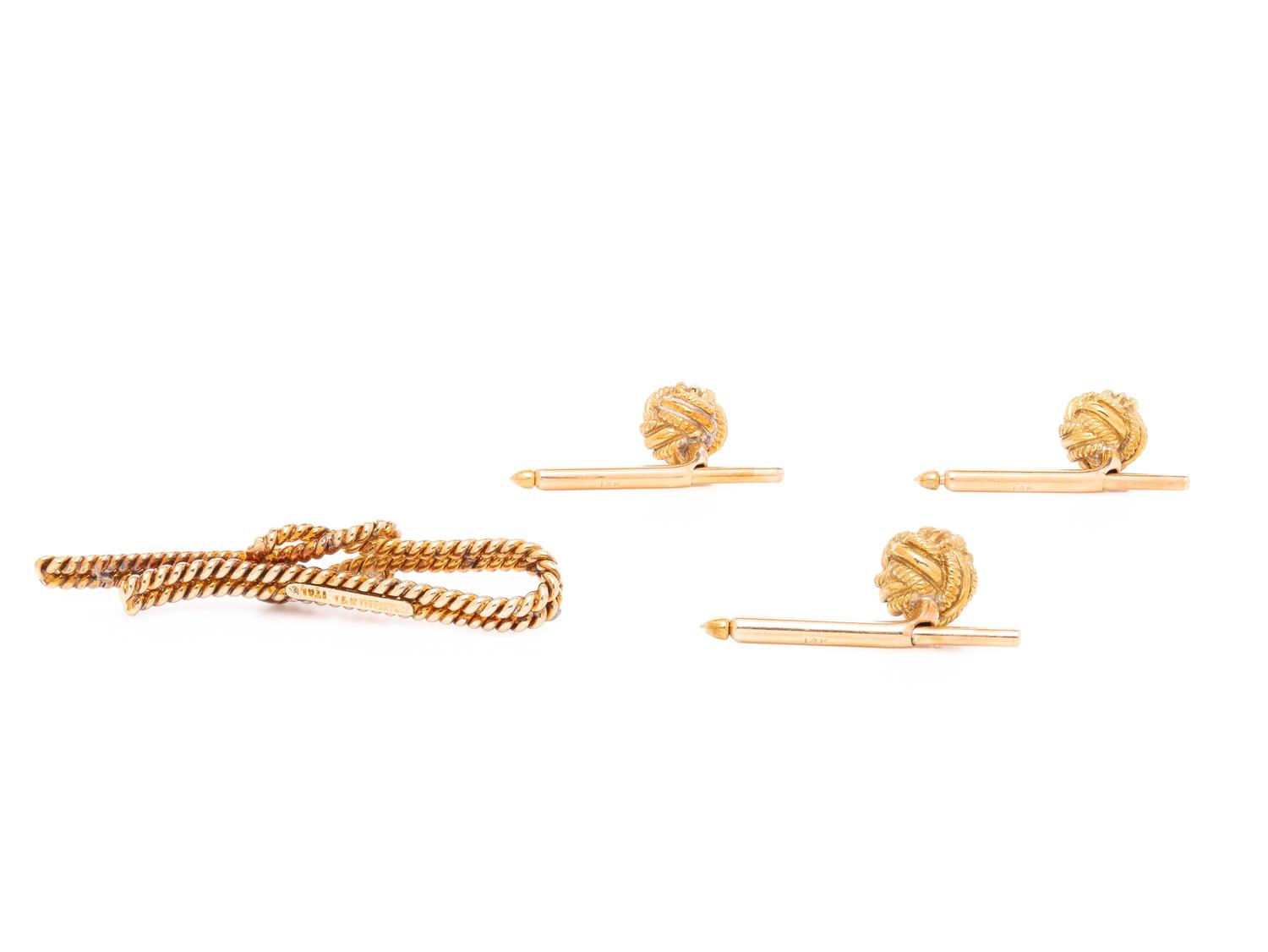 COLLECTION OF YELLOW GOLD ACCESSORIES