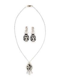 WHITE GOLD, DIAMOND, AND BLACK HARDSTONE DEMI PARURE