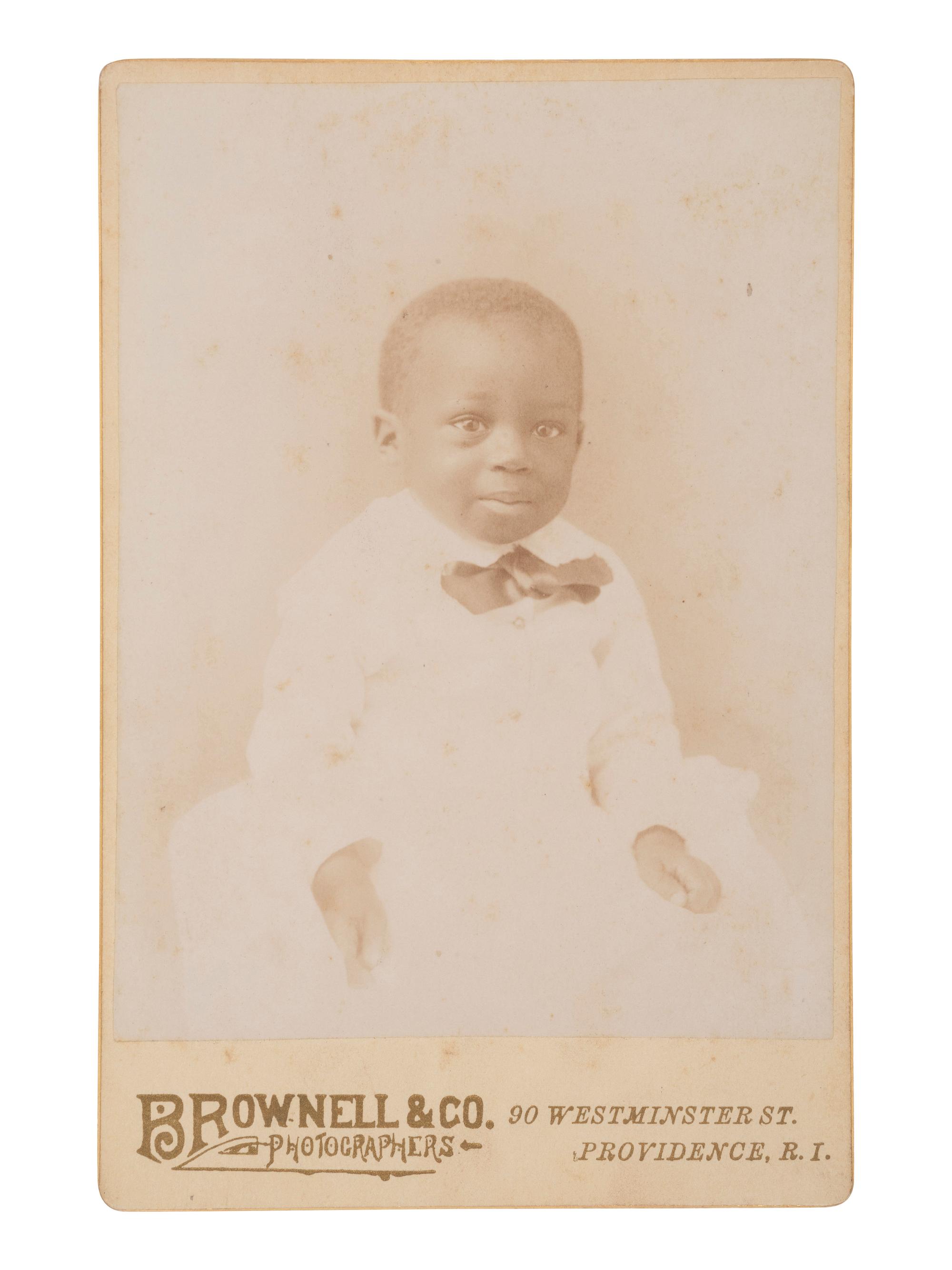 [EARLY PHOTOGRAPHY]. 6 photos of African American subjects, incl. sixth plate tintype of young man.