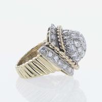 An 18K Yellow Gold Ring with Pavé Diamonds