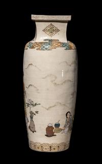 A Large and Finely Painted Japanese Satsuma Vase
