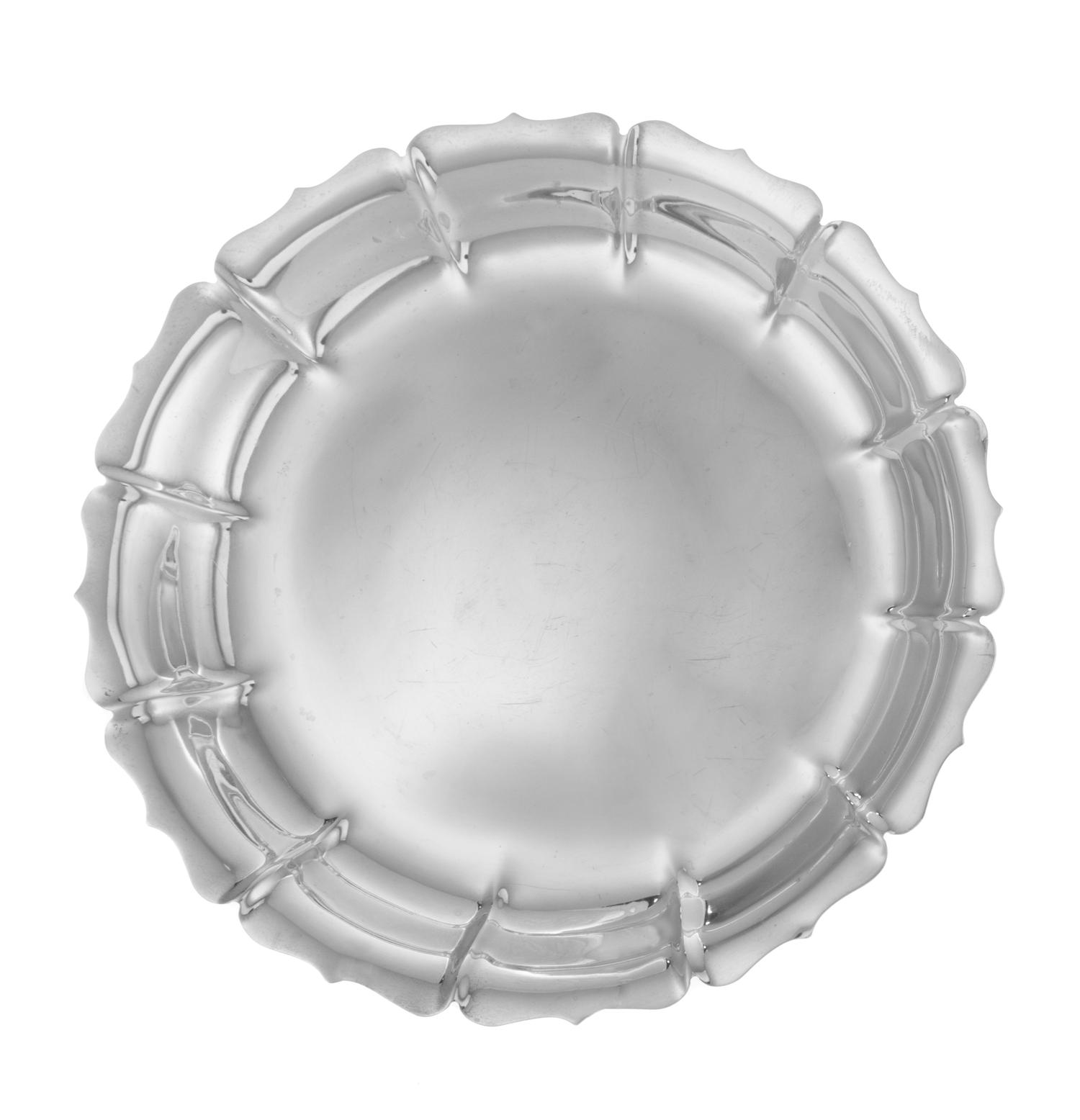 An American Silver Footed Bowl, Richard Dimes Co., South Boston, MA, having a scalloped rim.