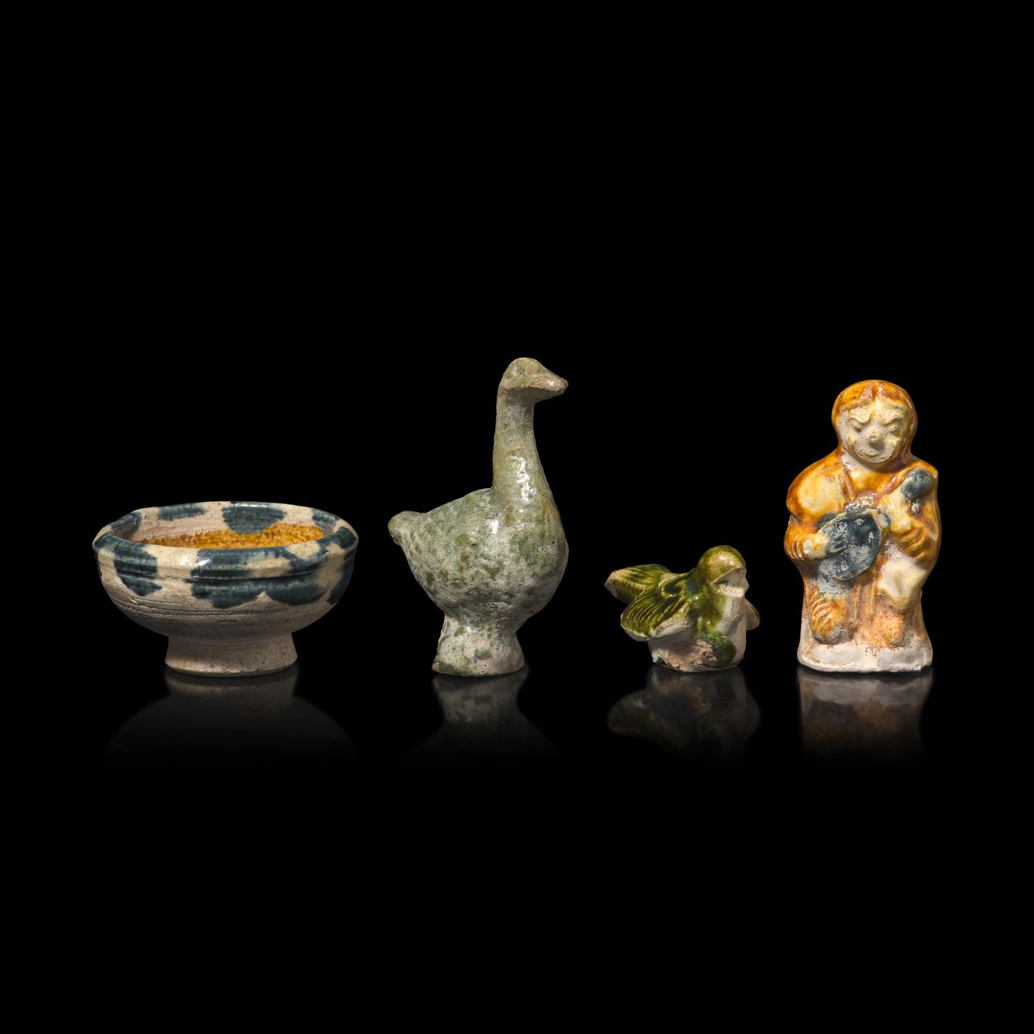 Four Chinese Glazed Pottery Miniatures, Tang Dynasty 唐 三彩袖珍器四件
