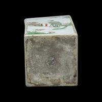 A Chinese Famille Verte Porcelain Square Baluster Vase, Kangxi Period 清康熙 五彩人物花鳥圖四方瓶
