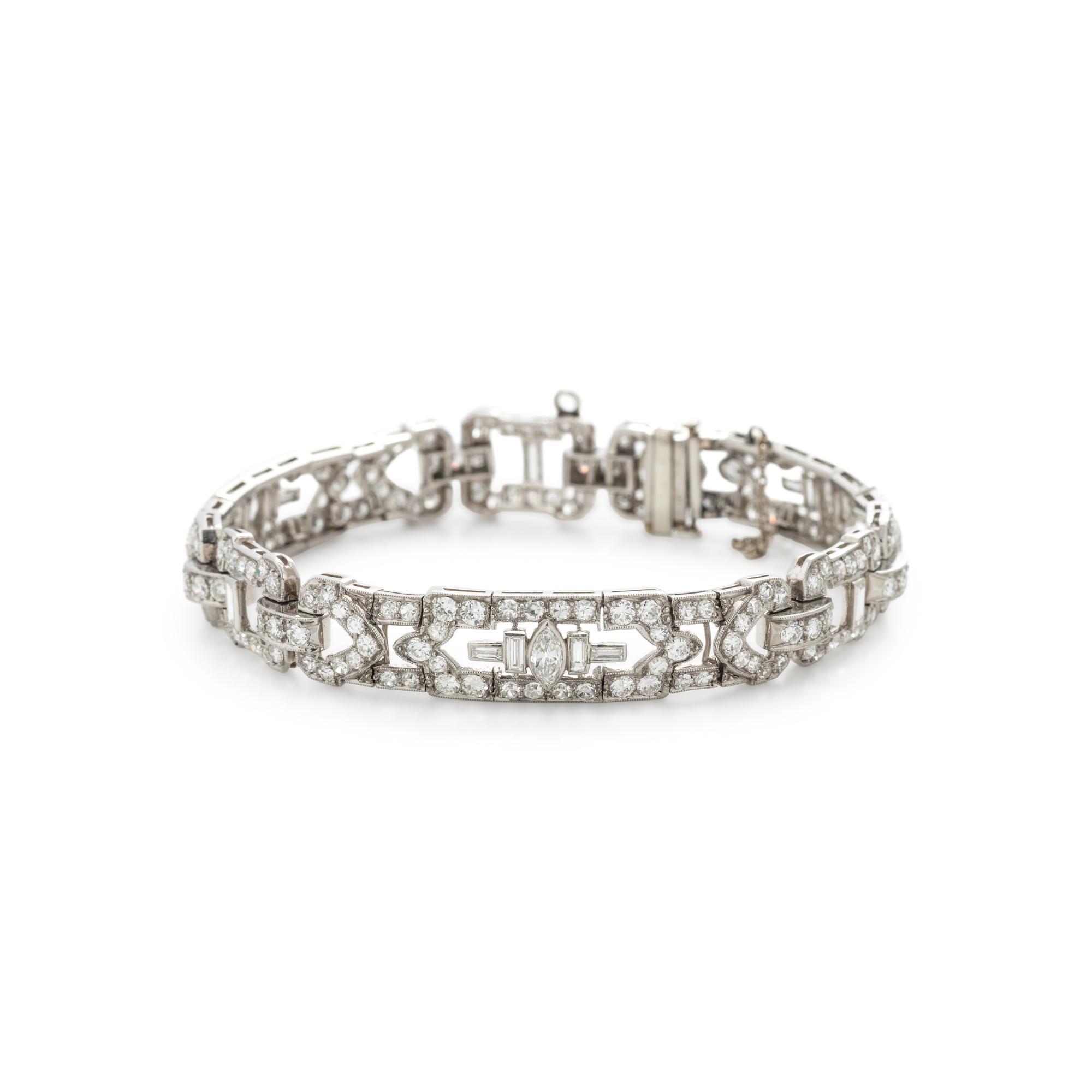 ART DECO, DIAMOND BRACELET