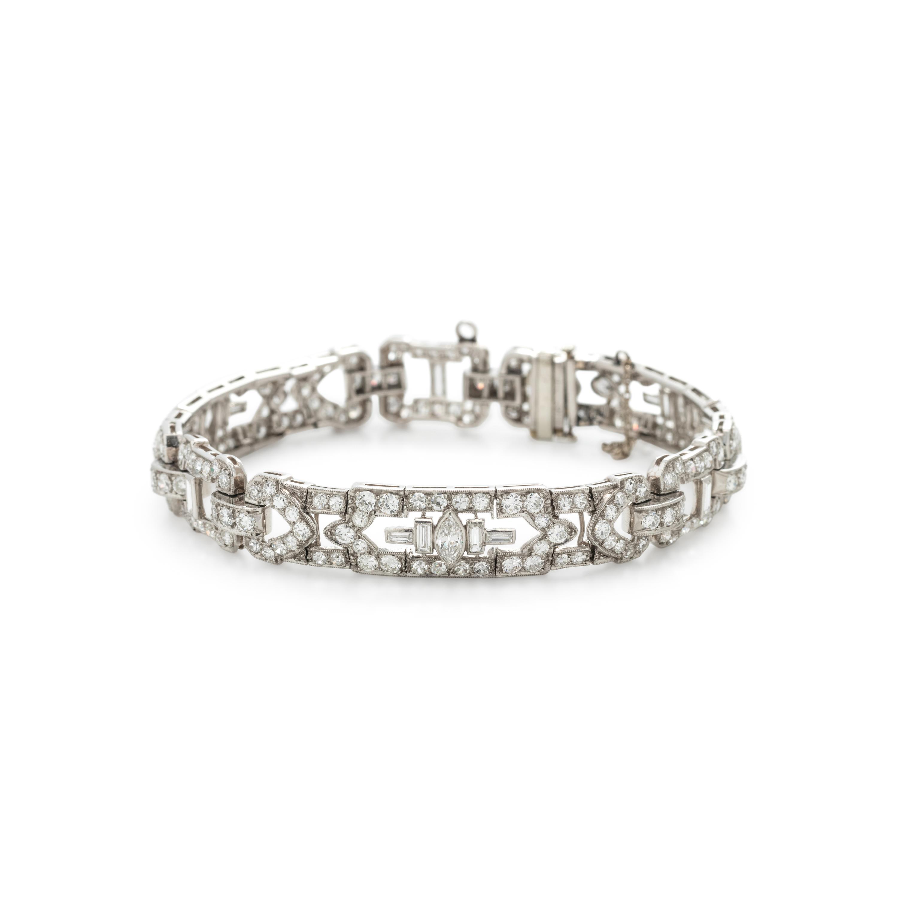 ART DECO, DIAMOND BRACELET