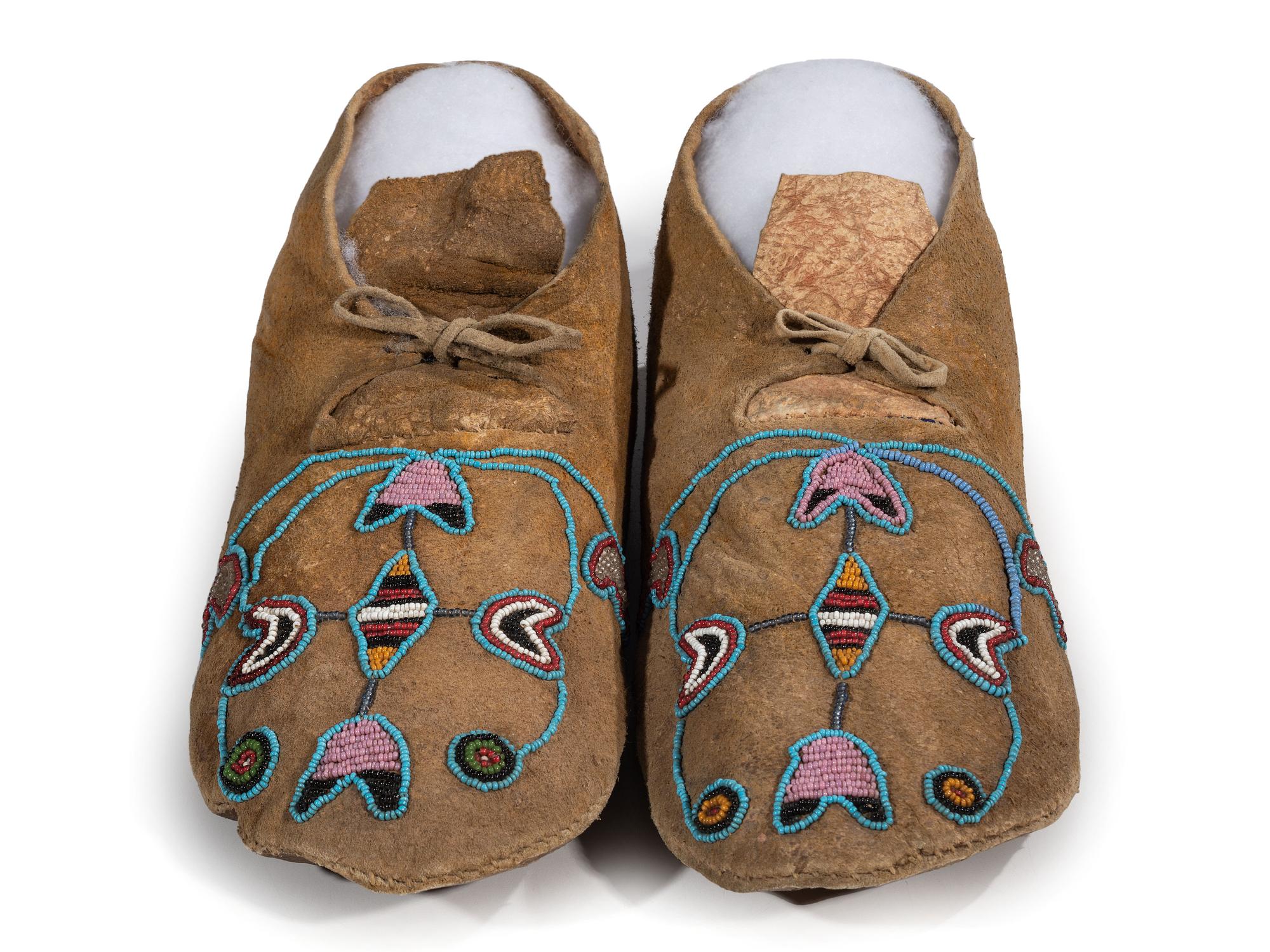 Apsáalooke [Crow] Beaded Hide Moccasins, with Buffalo Hide Parfleche Soles