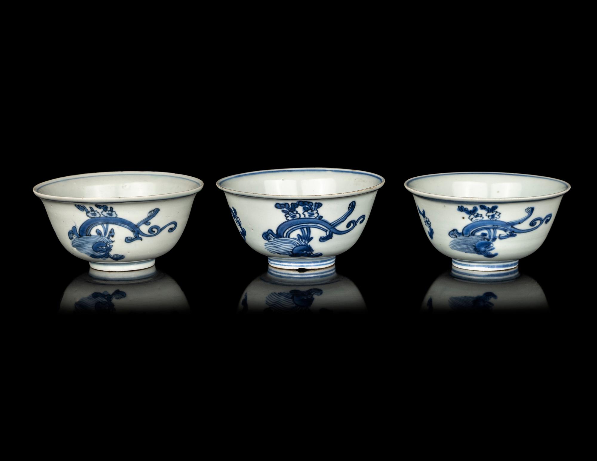 A Set of Three Chinese Blue and White Porcelain Bowls
