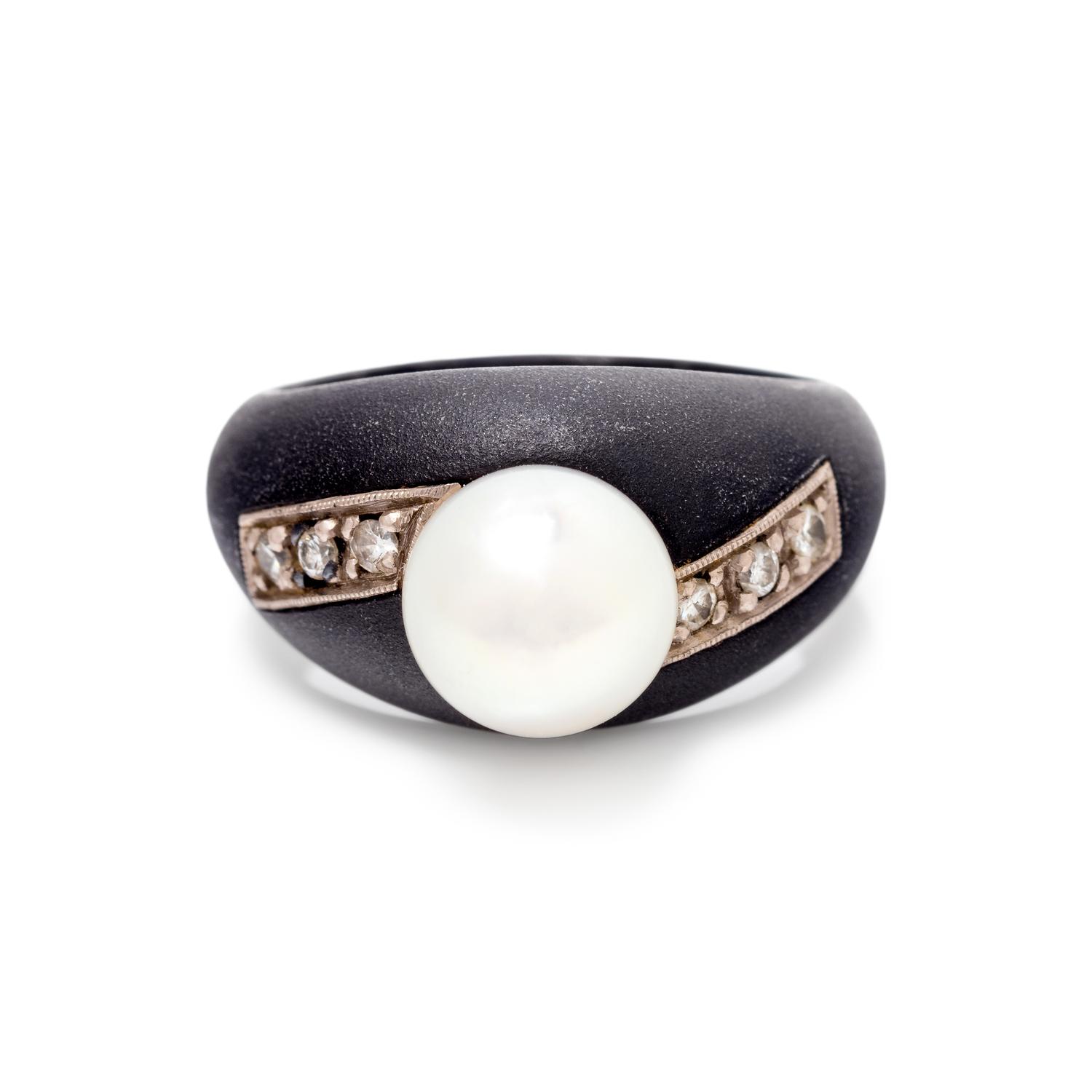 MARSH & CO., CULTURED PEARL AND DIAMOND RING