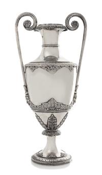 An Italian Neoclassical Style Silver Vase, Buccellati & Fassi Arno, Milan, Mid-20th Century,