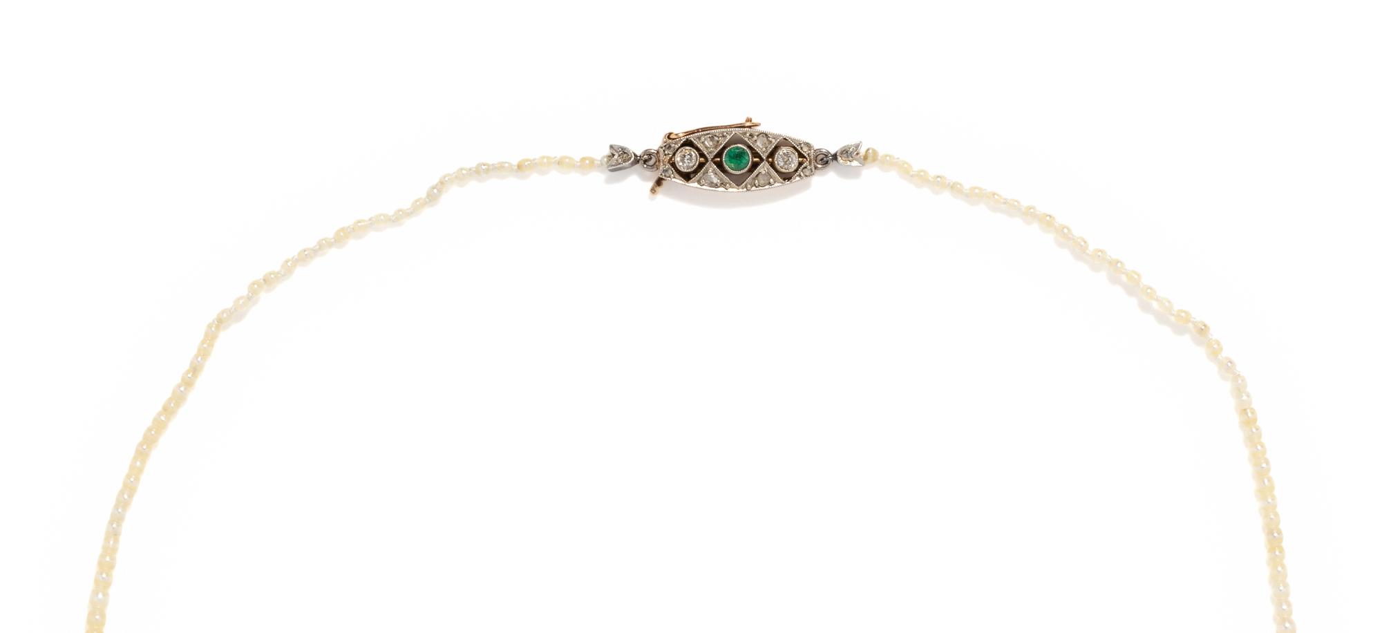 ANTIQUE, NATURAL PEARL NECKLACE