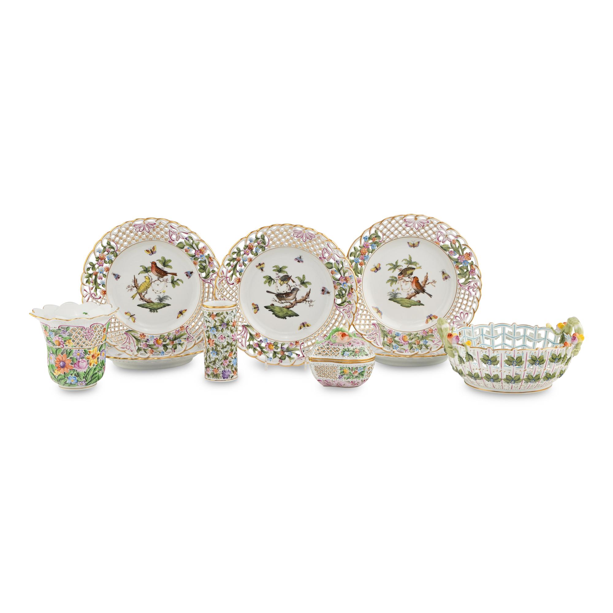 A Group of Eight Herend Porcelain Table Articles