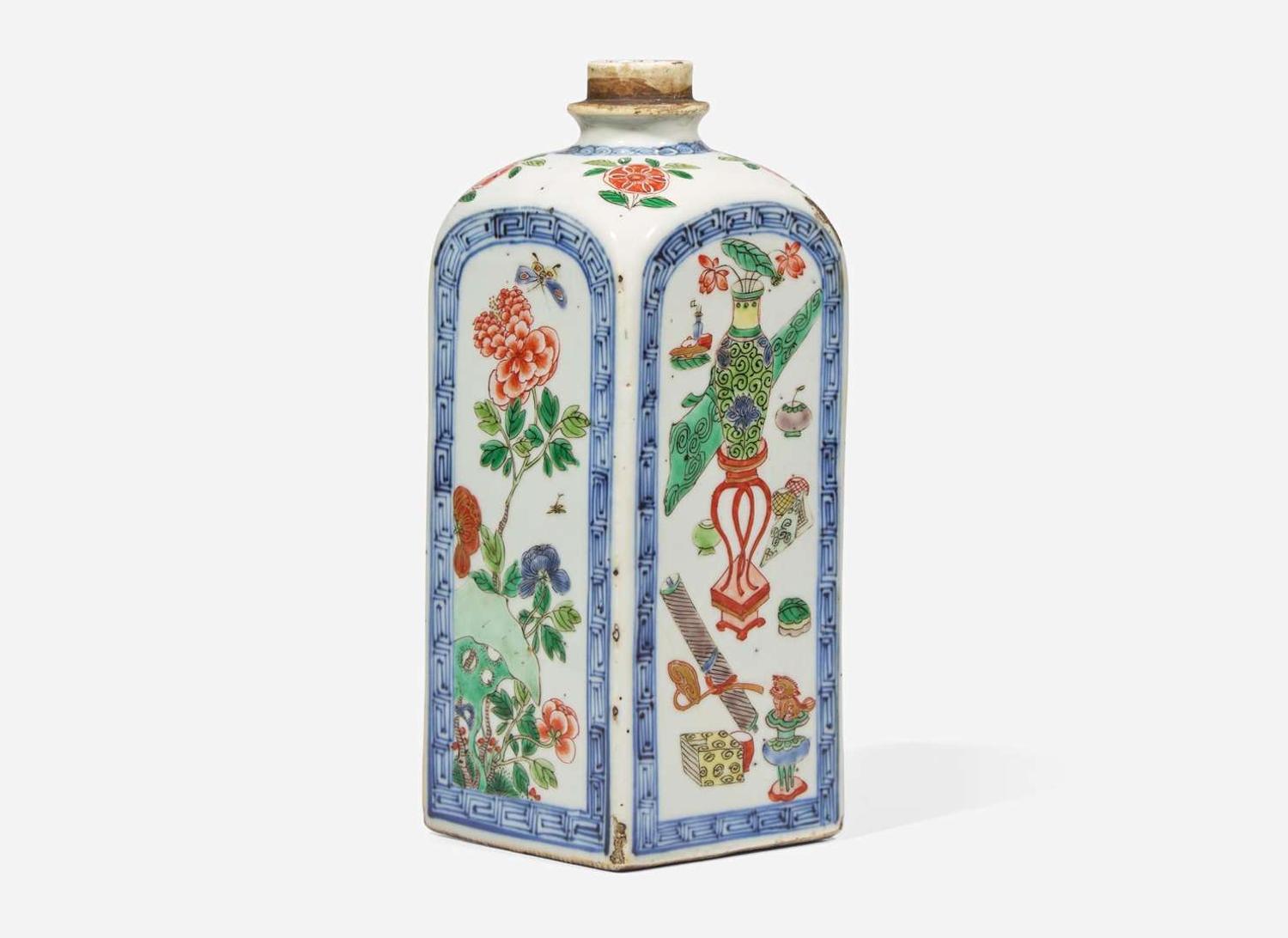 A Chinese famille-verte decorated square-form bottle, Kangxi period 五彩方瓶 清 康熙