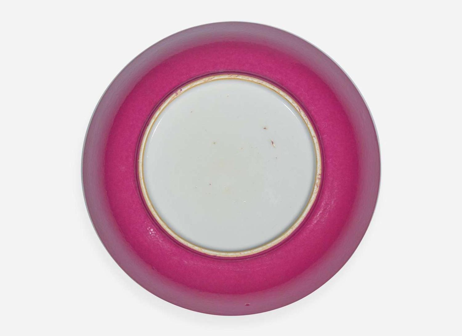 A Chinese ruby-back "Deer" small saucer dish,18th century 粉地福祿盤 十八世紀