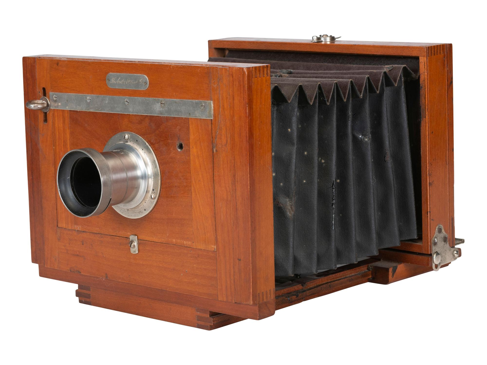 [EARLY PHOTOGRAPHY]. Rochester Optical Co. view camera with case.