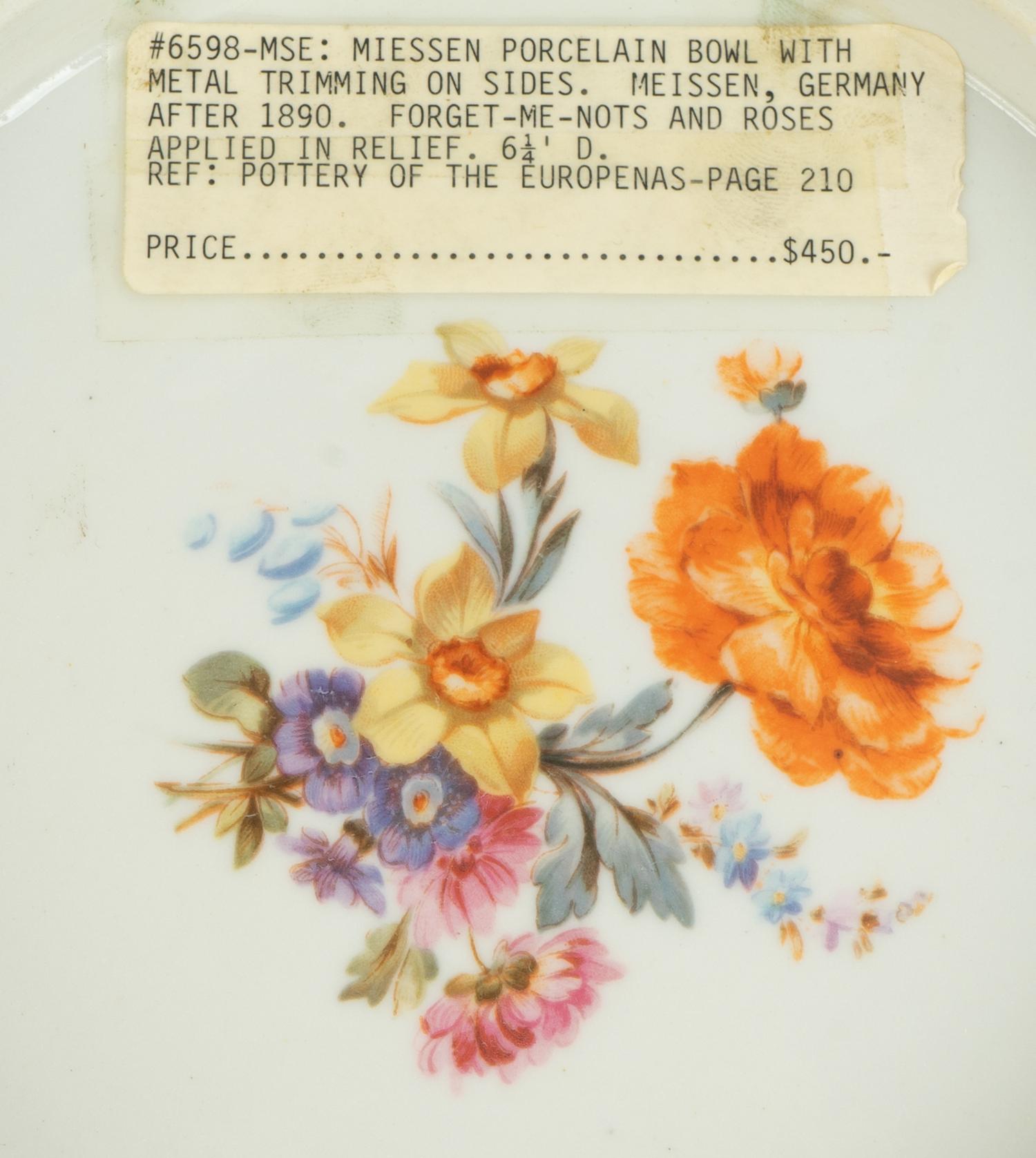 A Meissen Porcelain and Gilt Metal "Forget Me Not" Box — 19TH/20TH CENTURY