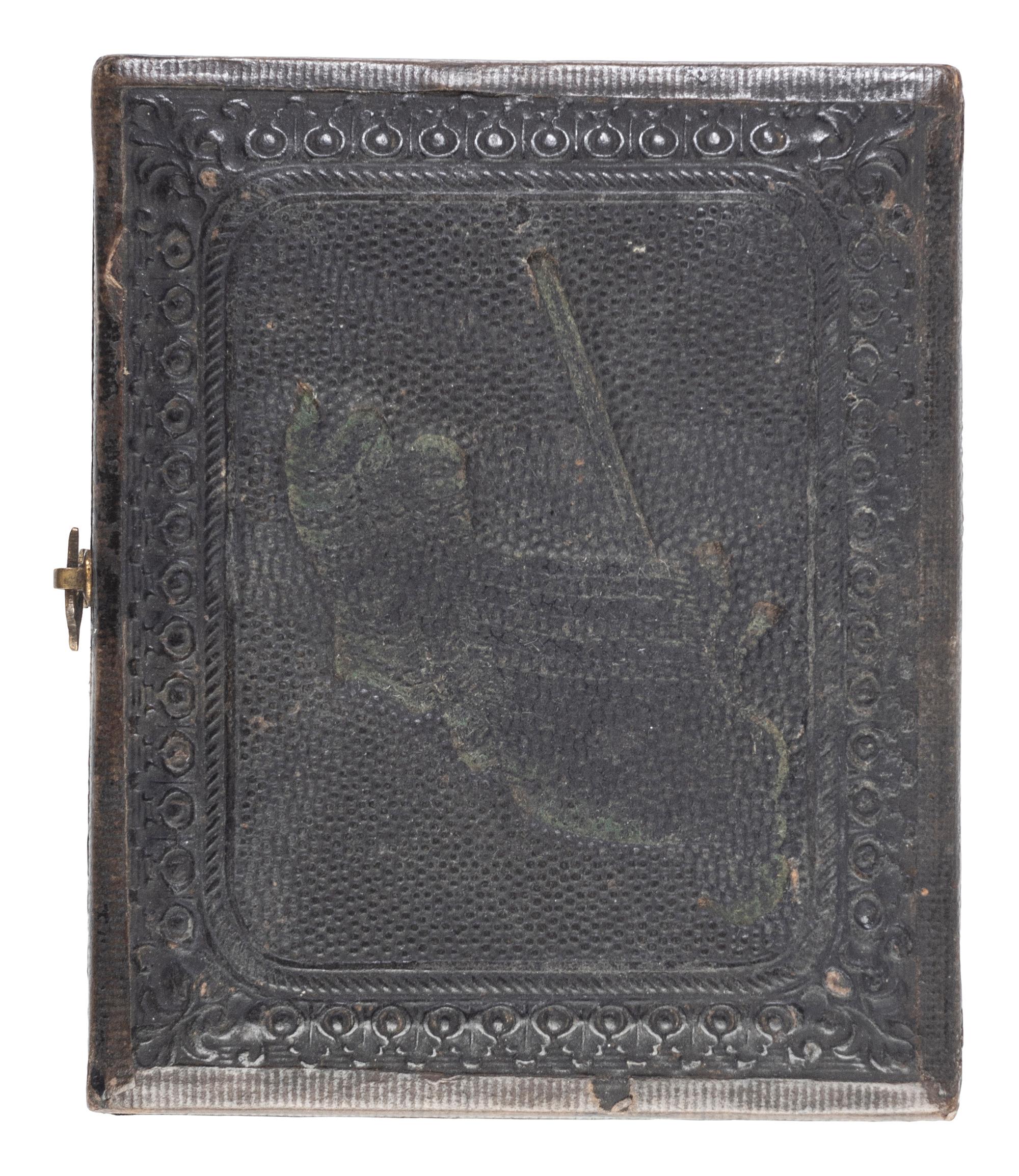 A group of 14 items identified to Captain William L. Curry, Company K, 1st Ohio Volunteer Cavalry, incl. inscribed Model 1840 US Army regulation cavalry saber, belt plate, spurs, and tintype.