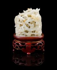 A Chinese Pale Celadon Dragon Jade Hat Finial YUAN/MING DYNASTY Height of jade 2 1/8 inches. — YUAN/MING DYNASTY