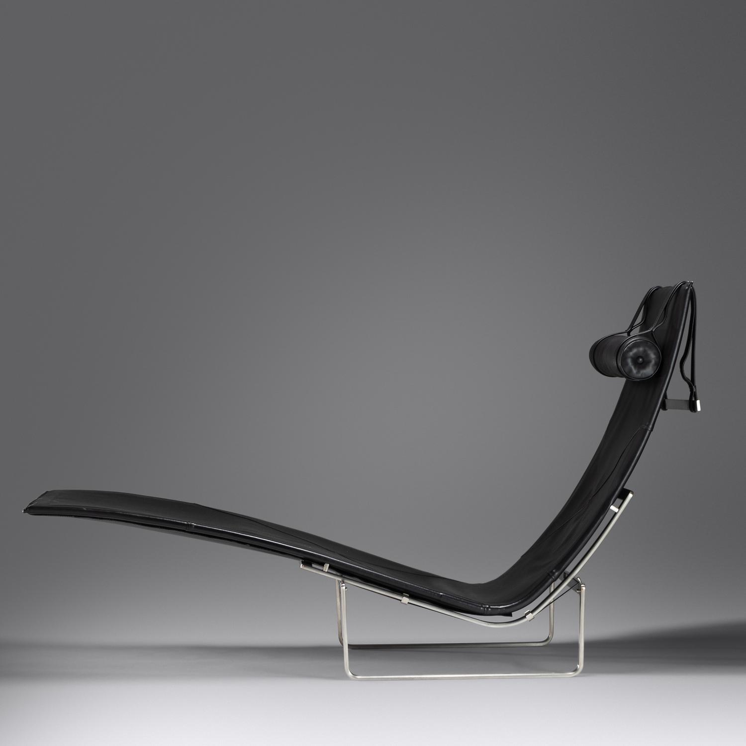 Chaise Lounge, model PK24 Fritz Hansen, Denmark